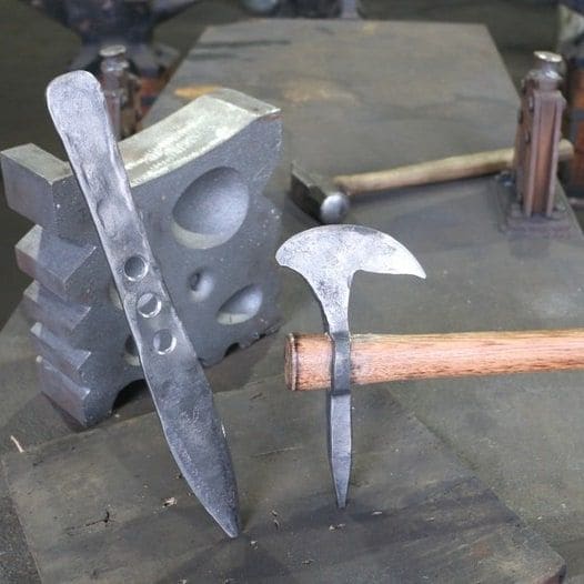 Throwing Knife and Tomahawks class project