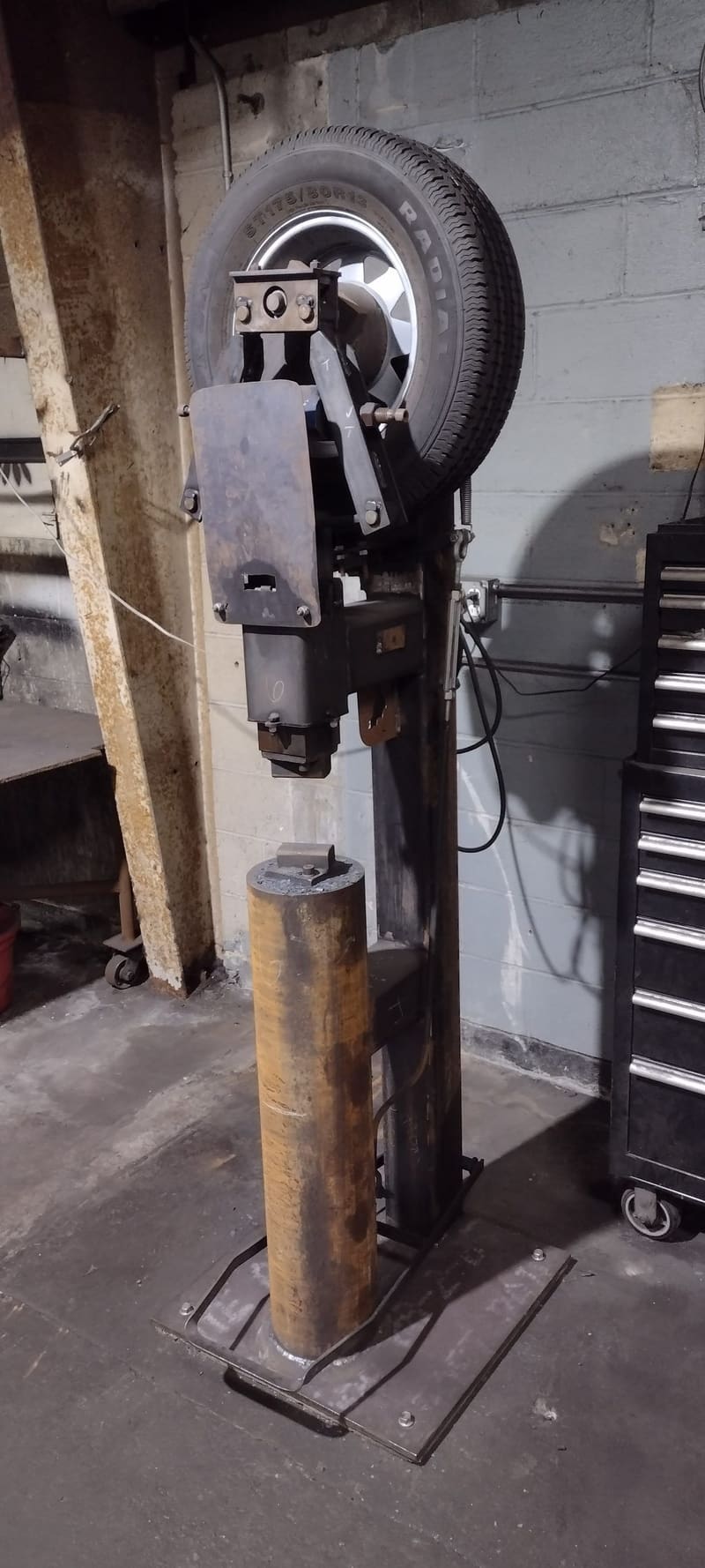 A power hammer in the VIB shop